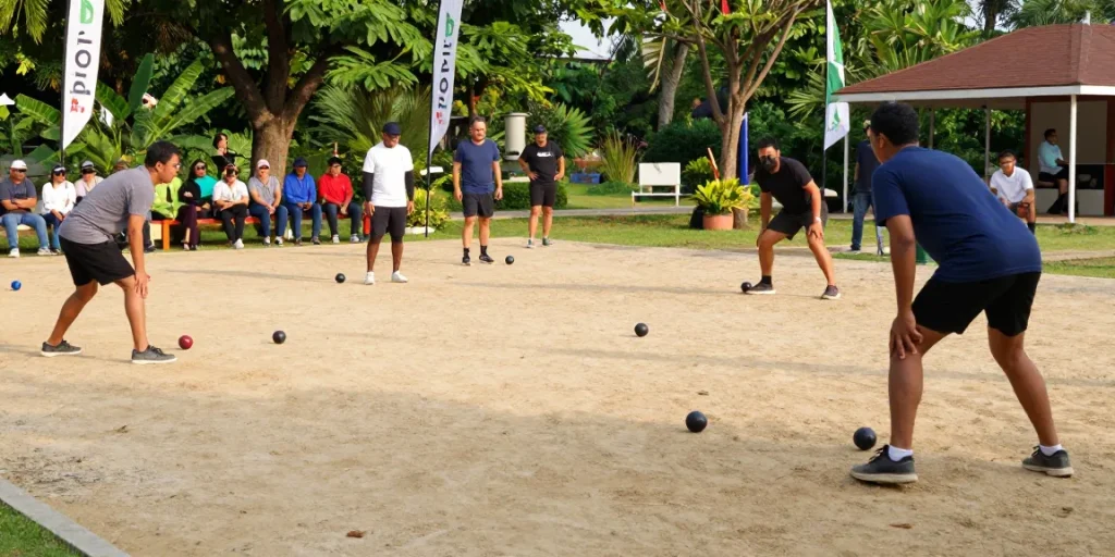 FOPI Kota Palu petanque players enjoying a spirited match at fopikotapalu.org.